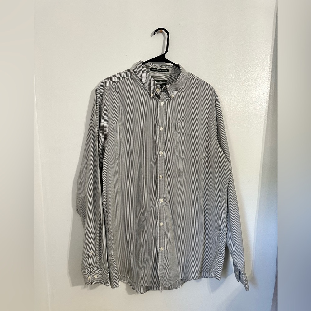 Eddie Bauer Mens Striped Relaxed Fit Button Down XLT
